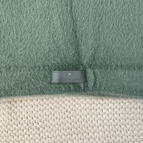 Gymshark x Whitney Simmons Eyelash Knit Bandeau - Picture 6 of 8